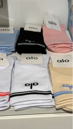 Calsetas $7 each pair