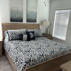 Split King Bedroom Suite Adj Base Tempurpedic Mattress 