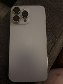 iPhone 15 Pro Max 256 Silver Unlock 