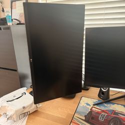 LG 27GL83A-B 27” Ultragear QHD 1440p 144HZ Gaming Monitor