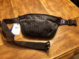 Champion Fanny Pack