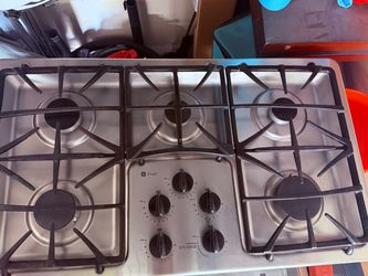 GE Profile 36” 5-Burner Gas Cooktop - Model JGP963SEK2SS
