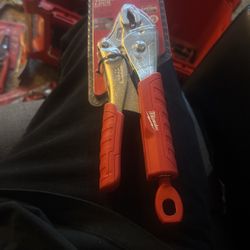 Milwaukee Torque Lock 
