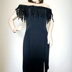 BB COLLECTIONS 90s Little Black Dress Off the Shoulders Lace Applique Fringe Black Cocktail Dress 6 S