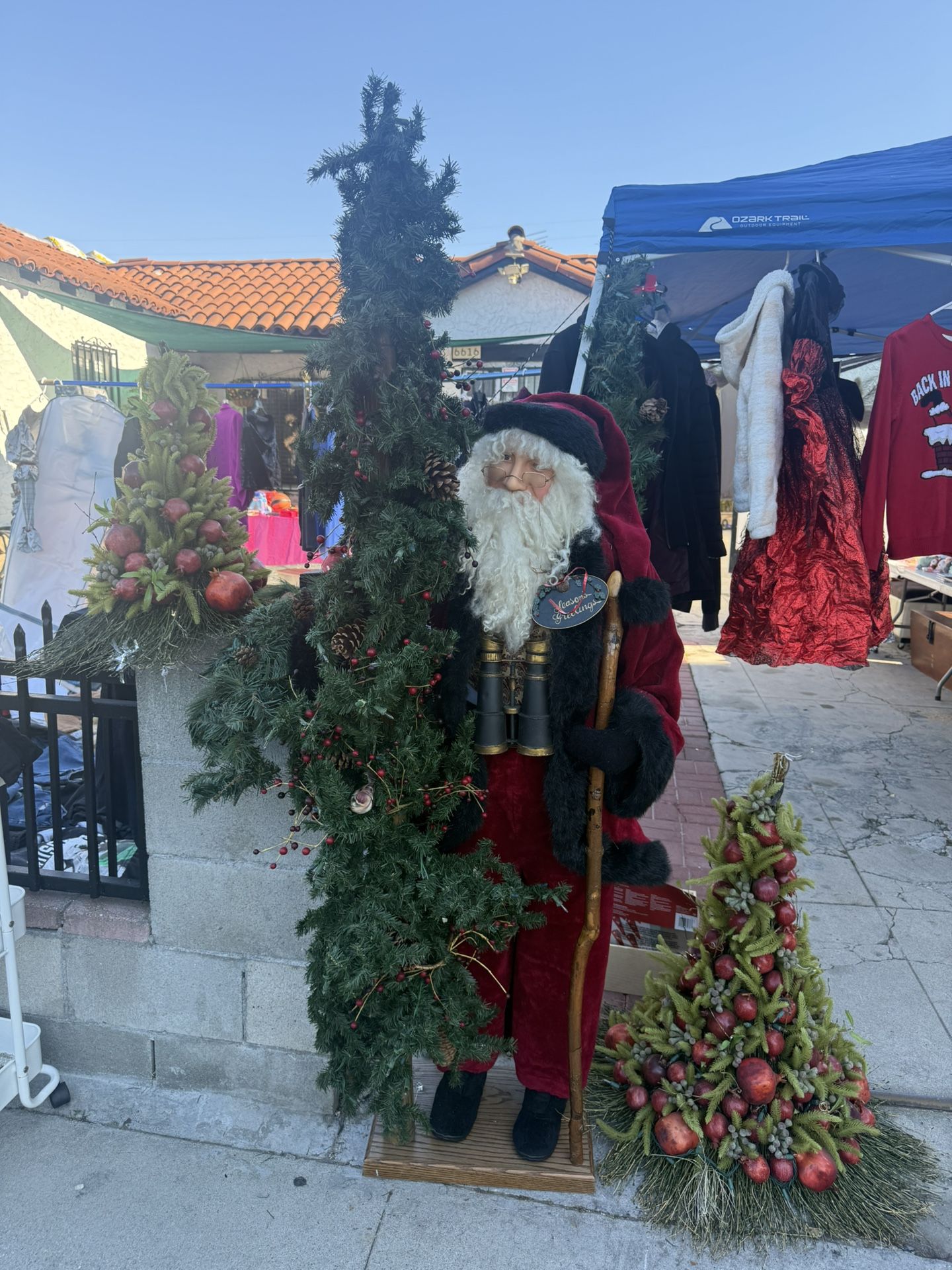 Classic Santa Outdoor Decor 5ft Tall Heavy Wood