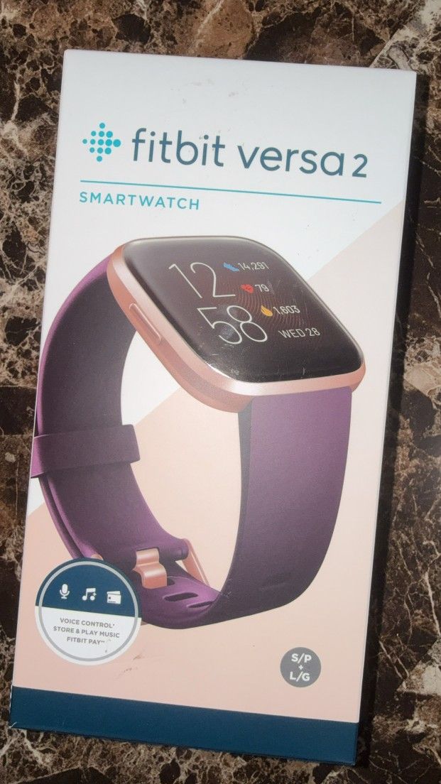 FITBIT VERSA 2 AND ACCESSORIES