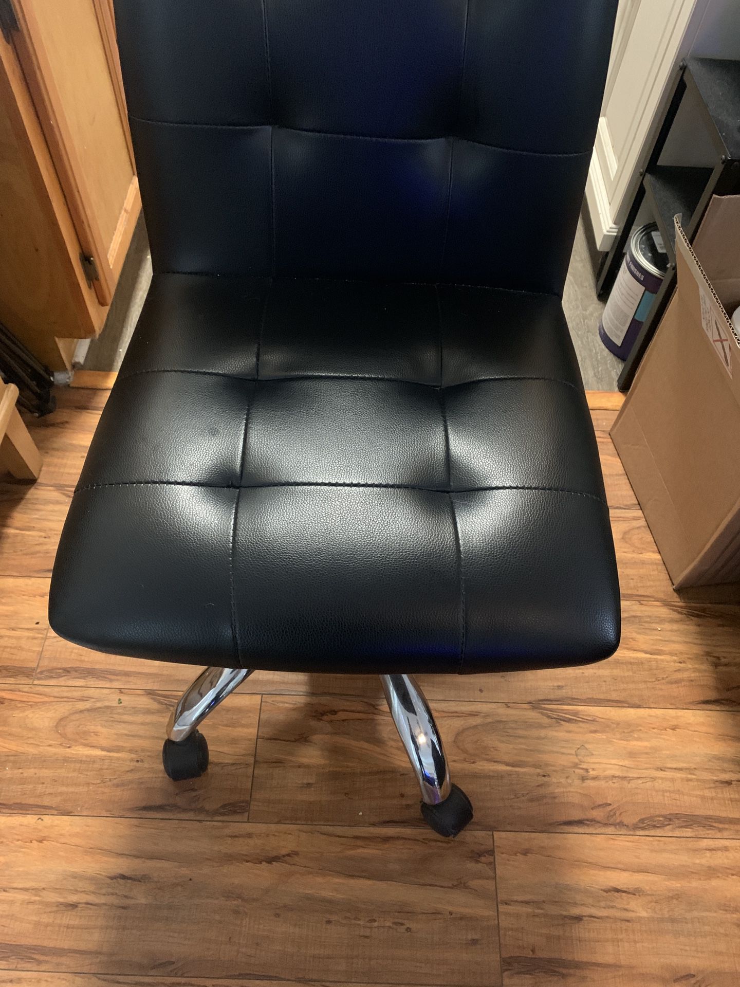 Nice Black Leather Office Chair