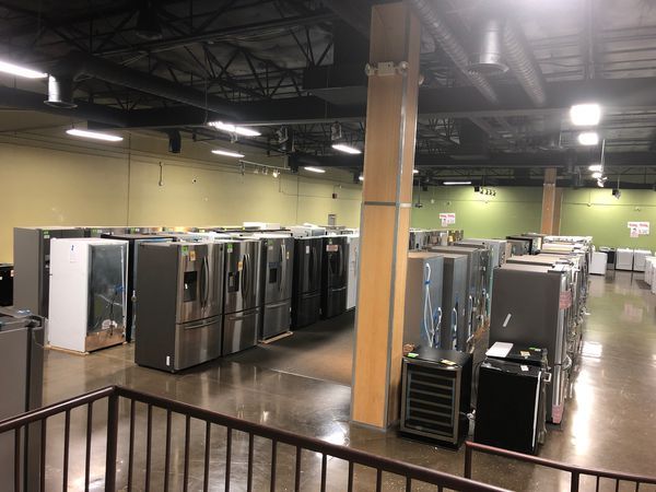 $$$Over The Range Microwaves$$$ HUGM