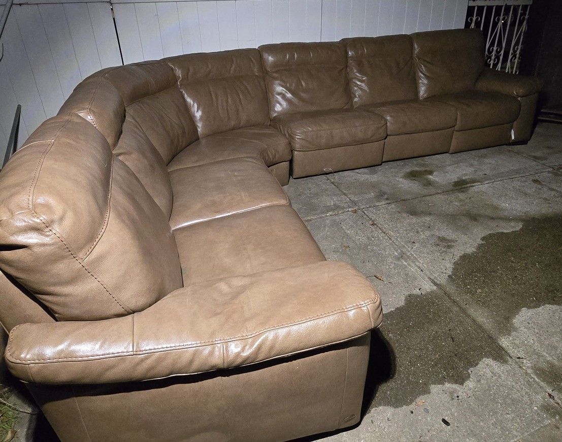 Natuzzi Editions Leather Sofa