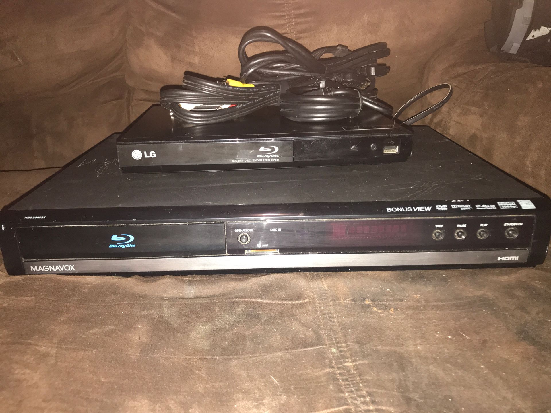 2 Blue ray DVD players