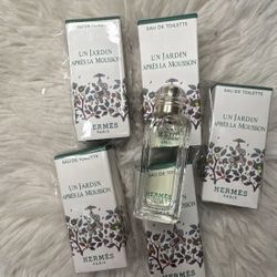 Hermes Un Jardin Après La Mousson  