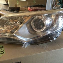 2012 Toyota Camry Left Headlight Replacement 