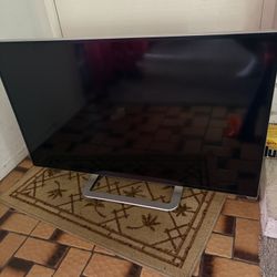 36’ VIZO TV
