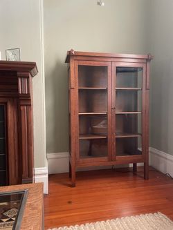Vintage Exceptional Mission Oak Arts & Crafts bookcase