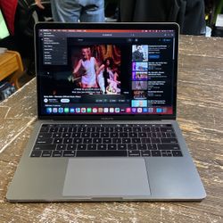 MacBook Pro 2017 TouchBar W/ Charger $420 
