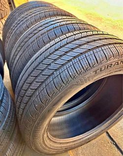 245/45r19 Bridgestone Tires Con 80% de vida las 4
