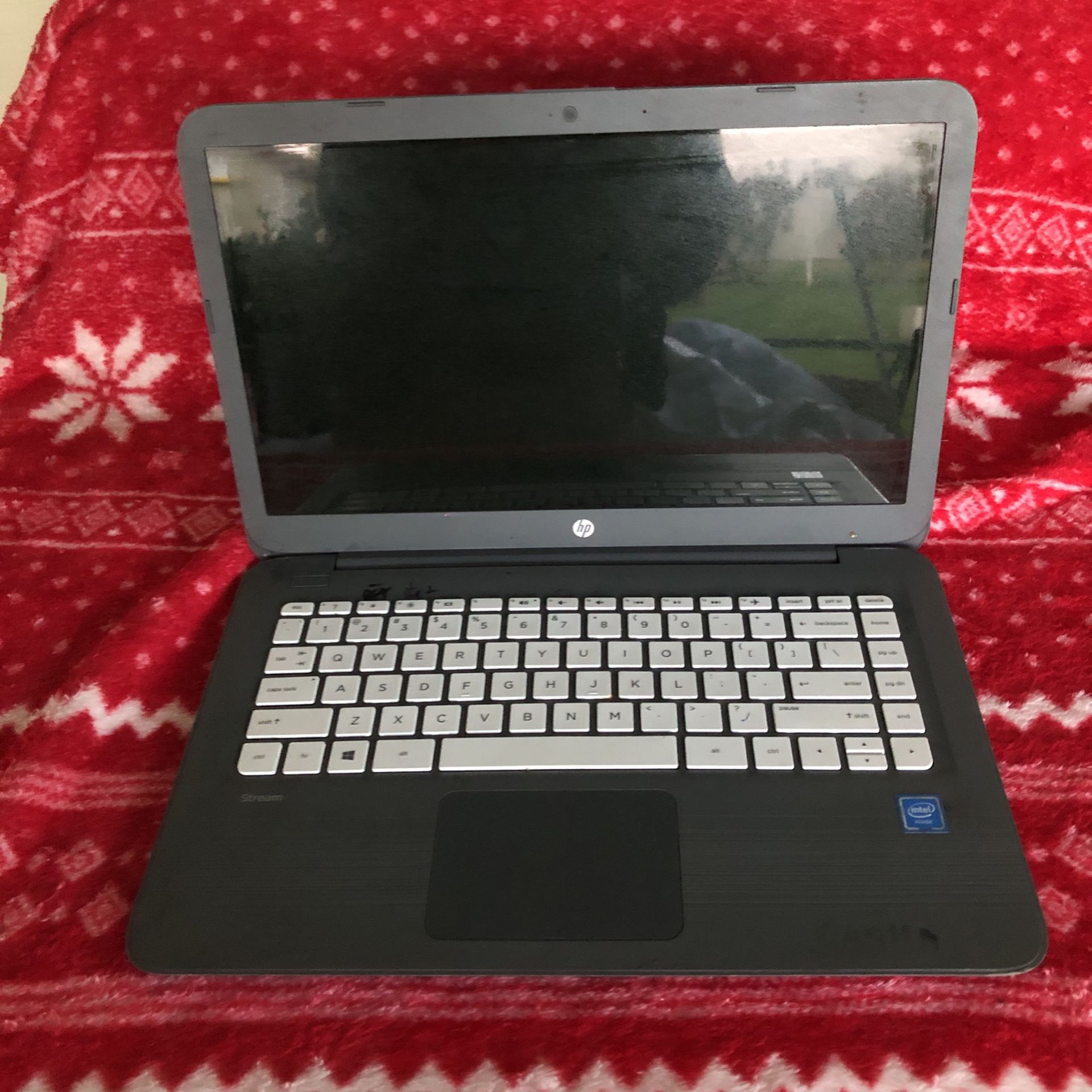 H P Stream Notebook Laptop 14in