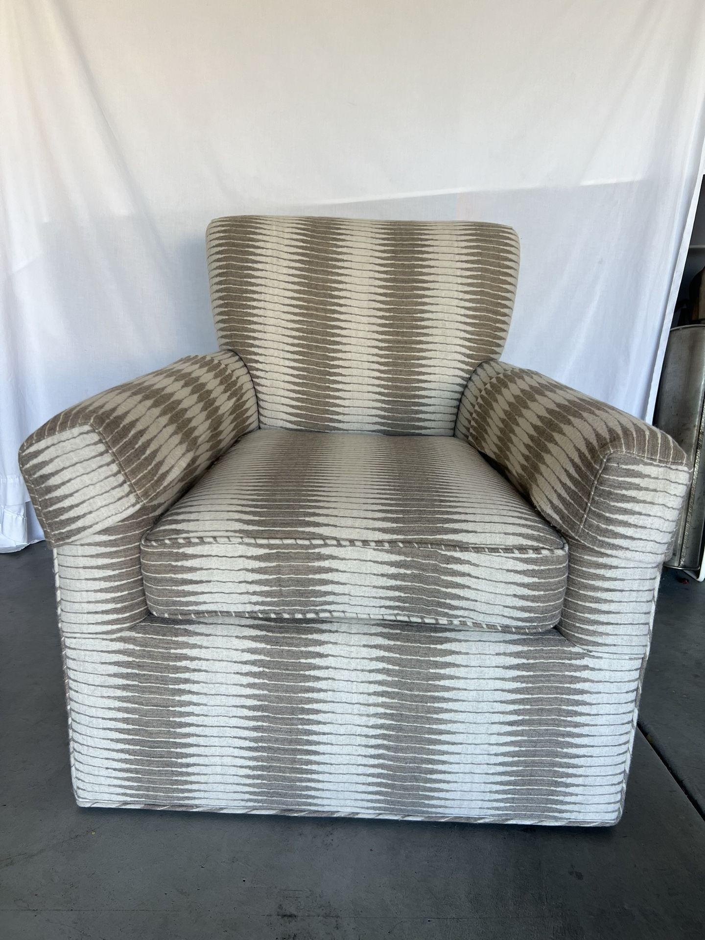 Swivel Chairs Comfy Set Of Two