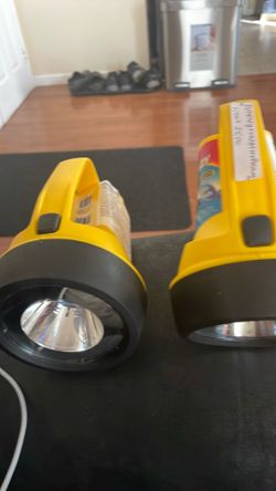 Eveready flex flashing light