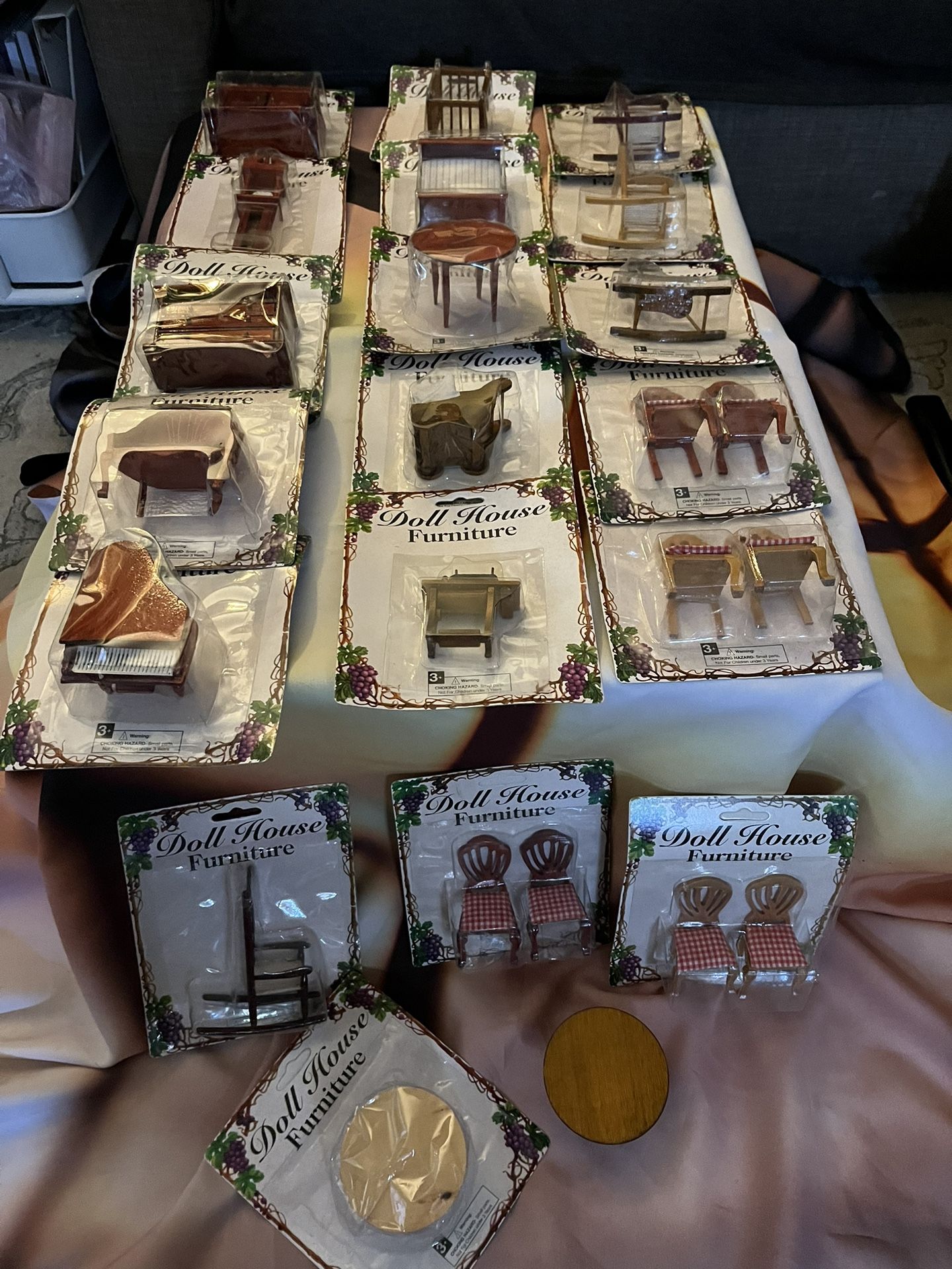 Doll House Furniture