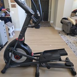 Schwinn 430 Elliptical