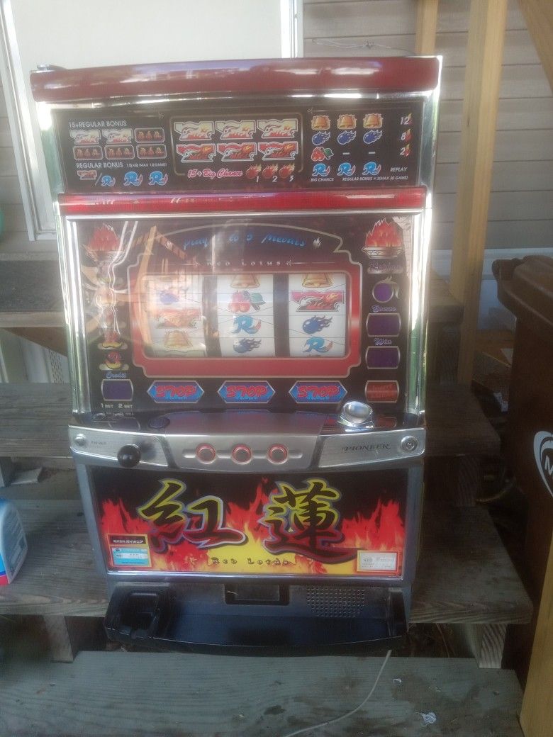 Vintage Slot Machine