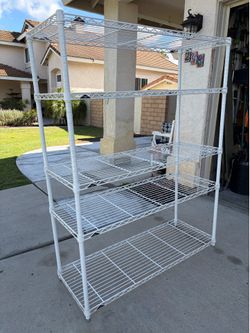 Metro white Rack in good condition