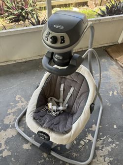 Used Graco Duetsoothe Baby Swing W Removable Seat And 6 Swing Speeds