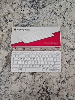 Raspberry Pi 400 Computer