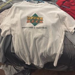 Men’s vintage upper deck shirt-Size L