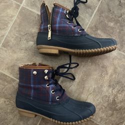 Duck Boots Navy/plaid