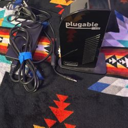 Laptop Plugable Display Dock
