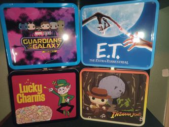 4, lunch boxes