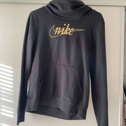 Nike Sweater