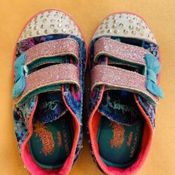 Toddler girl Skechers shoes size 5