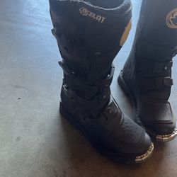 Dirtbike boots size 5
