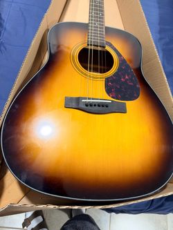YAMAHA F335