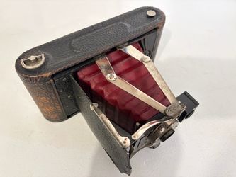 Polaroid Land Camera