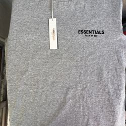 Essentials Fear Of God T-Shirt (Medium)