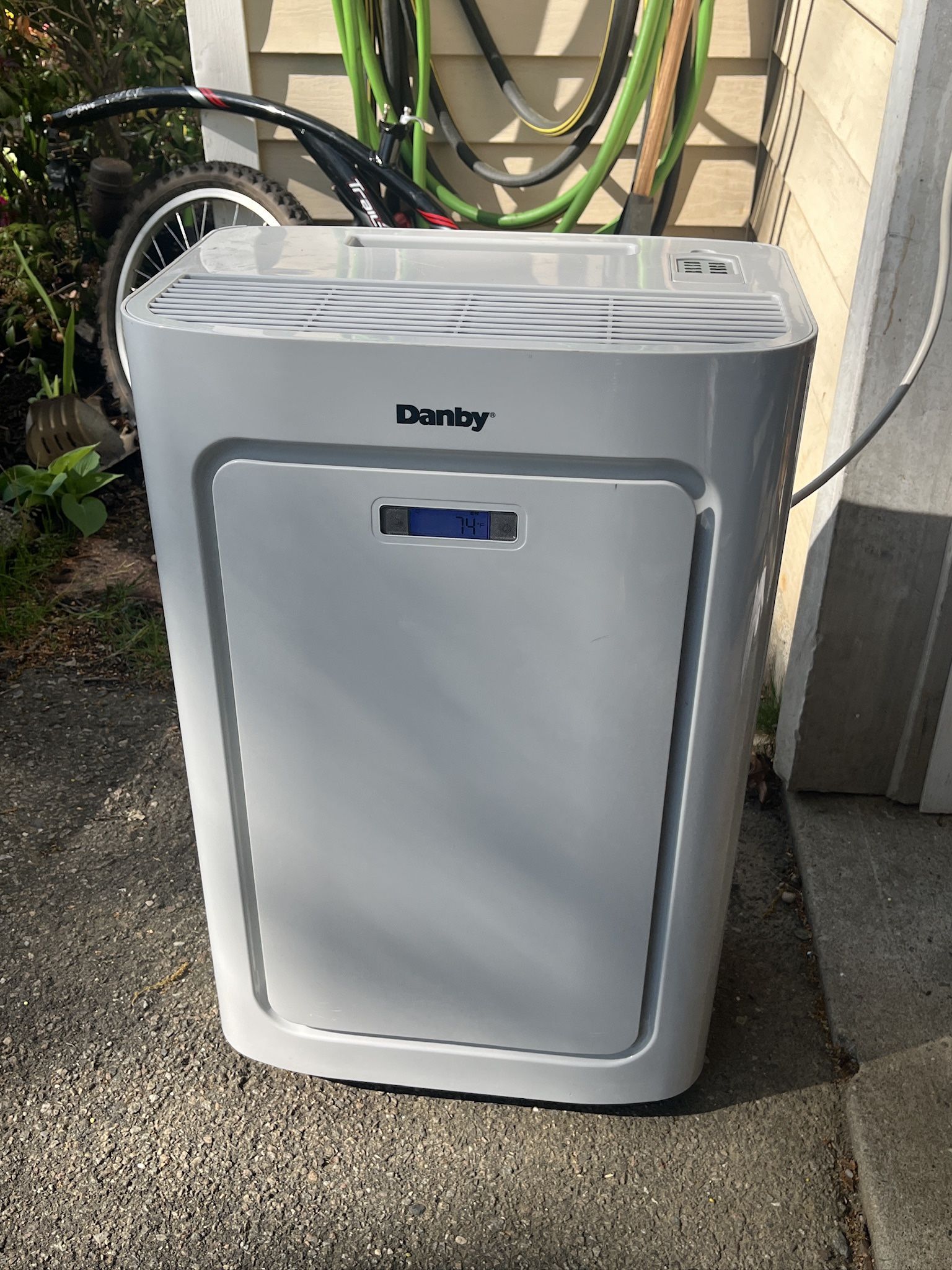 Air Conditioner AC Unit Summer Is Coming!!