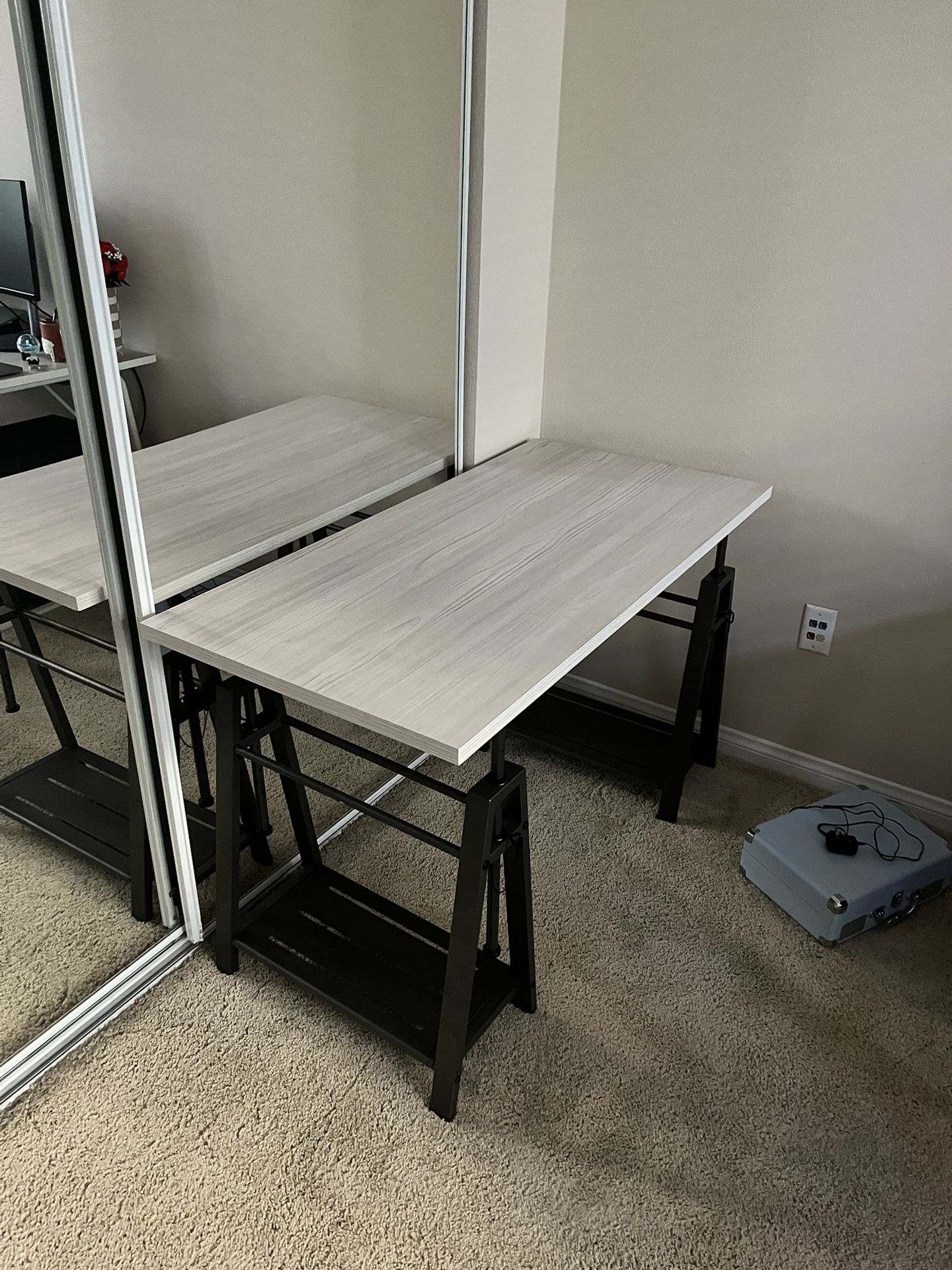 A-Frame Adjustable Height desk