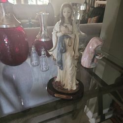 Figurine
