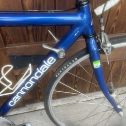 Classic Cannondale R600