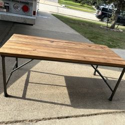 Side Table/Coffee Table 