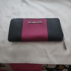 Mk Zippered Wallet