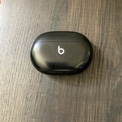 Beats Studio Buds