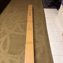80 Inch projector screen BRAND NEW
