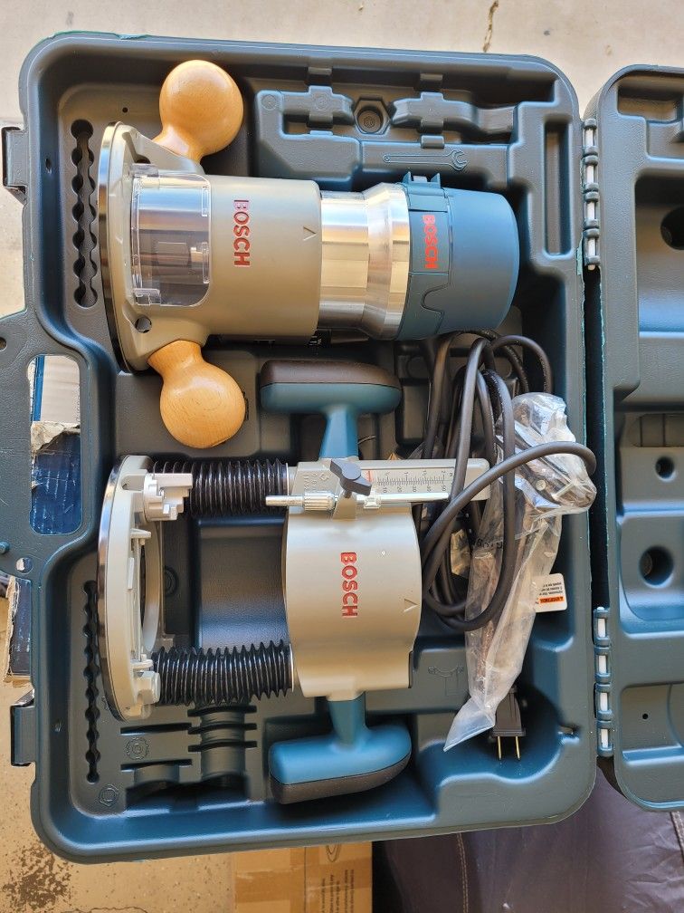 Bosch Router 12 Amp Kit (NEW)