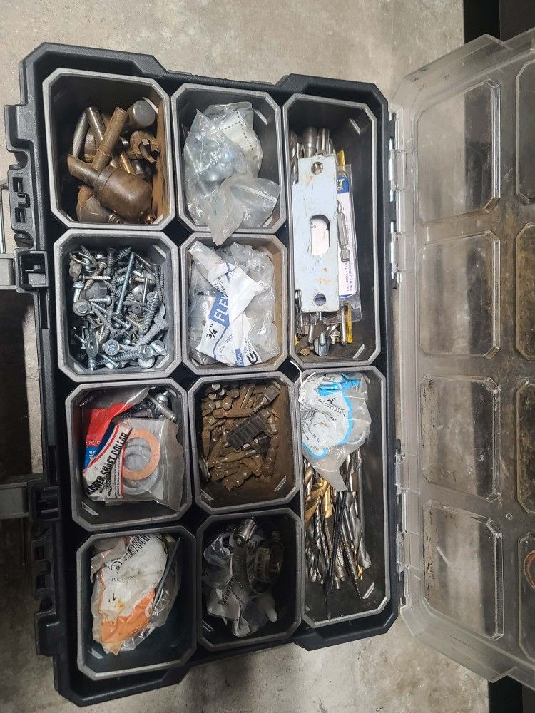 Drill Bits And Screws