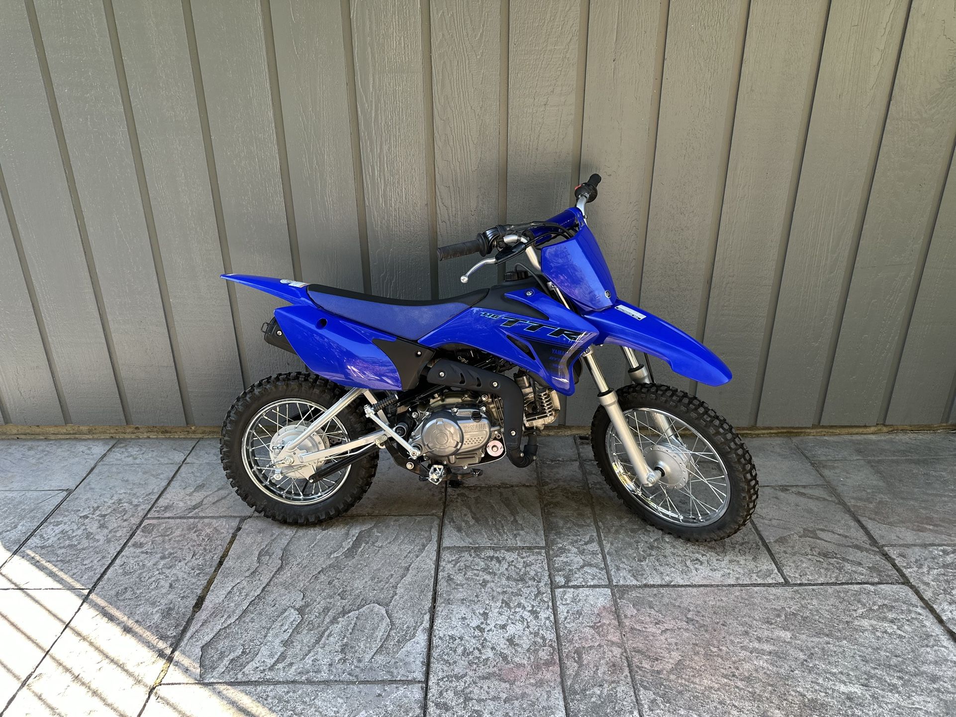 2024 Yamaha TT-R110E
